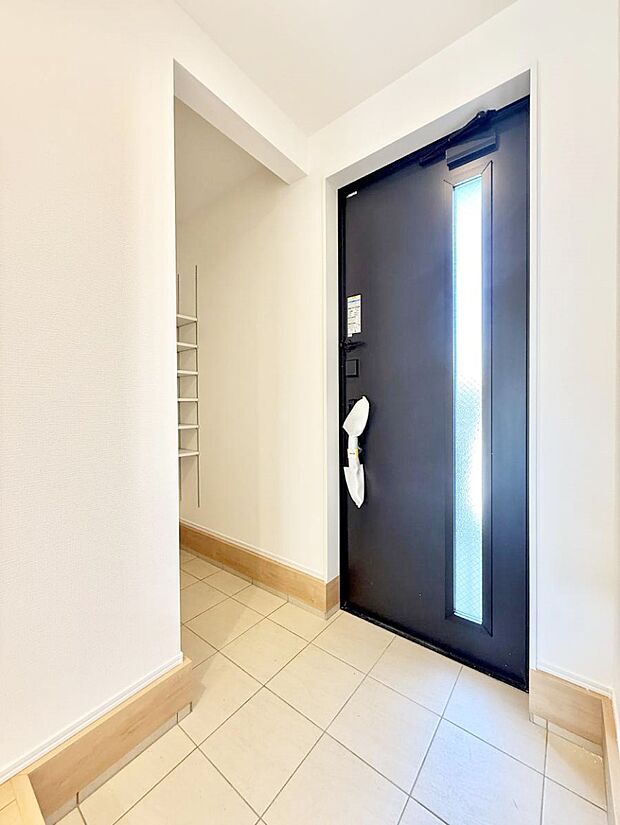 ■欲しかったシューズインクローク!雨具や三輪車、ベビーカーも置けます!