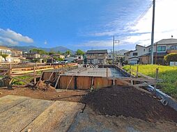 神奈川県秦野市曽屋１丁目
