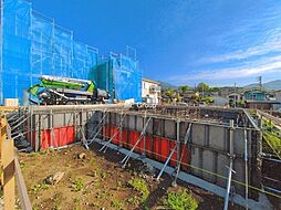 神奈川県秦野市曽屋１丁目