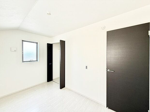 ■心地よい雰囲気が漂う落ち着いた空間