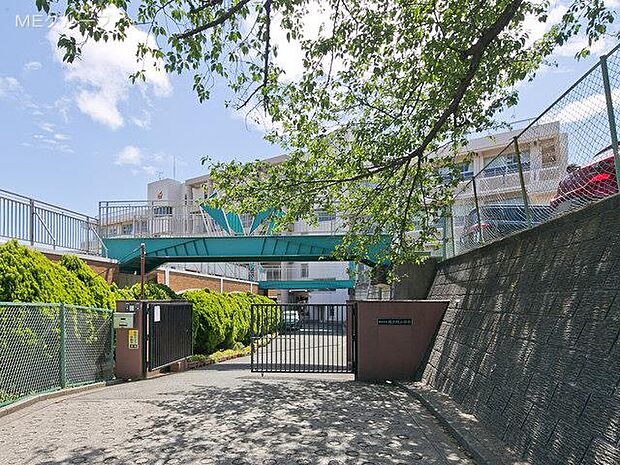 小学校 880m 横浜市立権太坂小学校