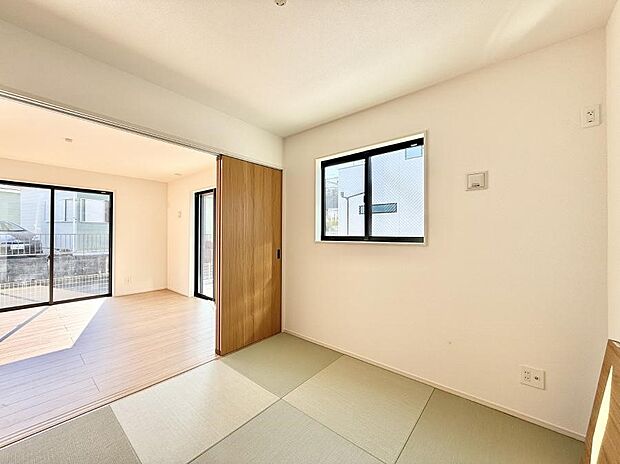 ■落ち着いた色合いのお部屋で穏やかな時間を楽しめます