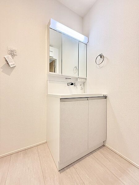 7号棟  ■朝の準備がスムーズにできる広さです