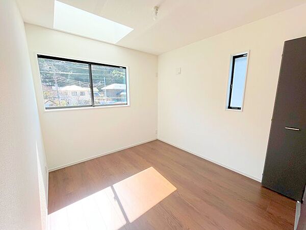5号棟  どこになにを置くか楽しみな自分のお部屋