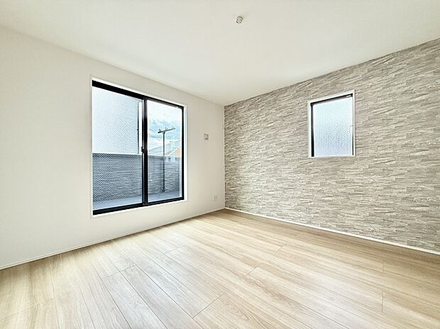 3号棟 ■落ち着いた色合いのお部屋で穏やかな時間を楽しめます