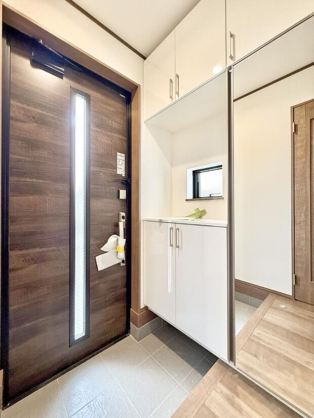 ■ シンプルで美しく、快適な暮らしの入り口