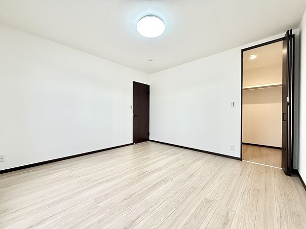 ■豊富な収納スペース!