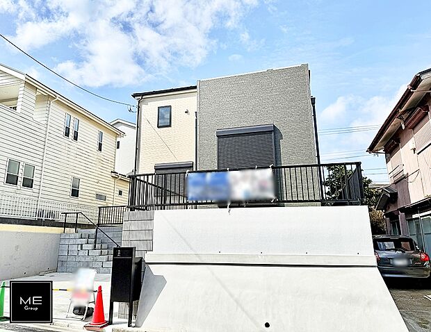 落ち着いたお洒落な外観