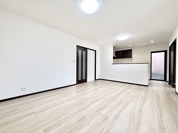 インテリアを考えるのが楽しみな広いリビングです!