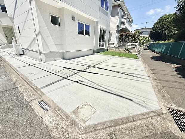 2号棟  ■快適な駐車スペースで安心