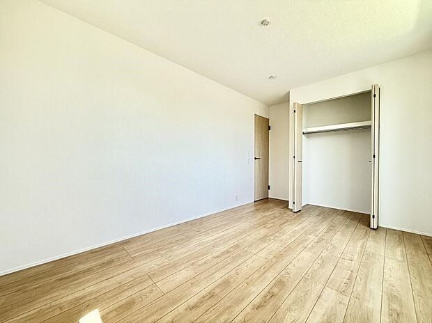 2号棟  ■清潔感あふれるお部屋で毎日を快適に過ごせます