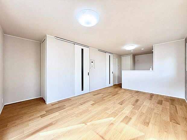 広々とした開放感あふれるリビングです