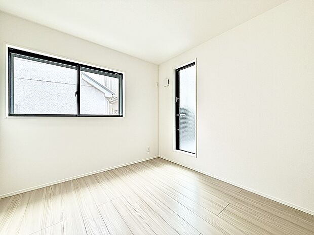 ■落ち着いた雰囲気のお部屋で心が安らぐ空間