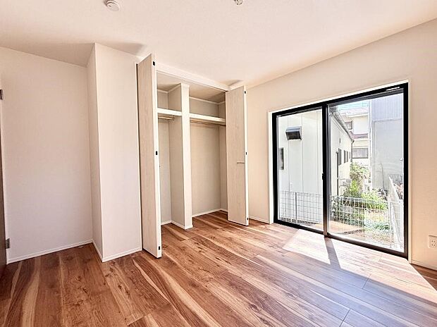 ■窓の配置や通気性の良い設計で部屋の空気がこもらず、常に新鮮な空気が流れます