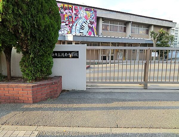 中学校 1200m 横浜市立港南中学校