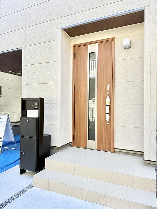 ■玄関はお家の顔!おしゃれな玄関アプローチでお客様をお迎え!