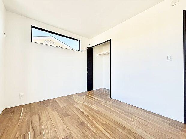 ■広いクローゼット、収納は多い方が嬉しいですね!