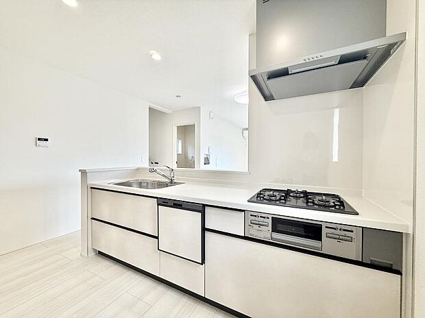 ■家族の絆を深める、温もりのあるキッチン