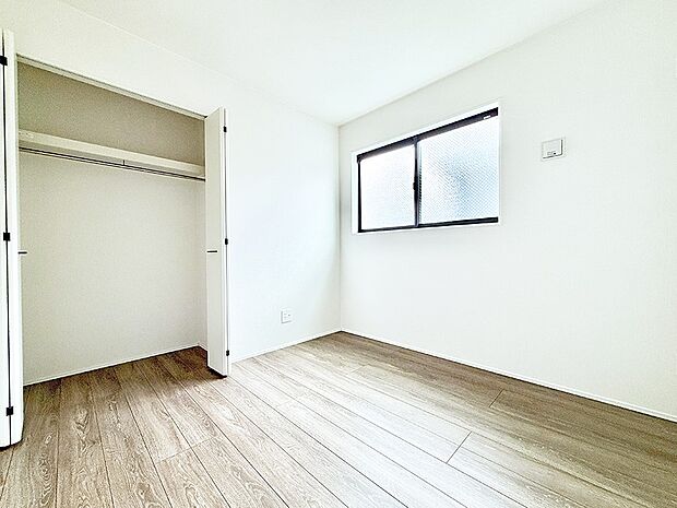 ■落ち着いた色合いのお部屋で穏やかな時間を楽しめます