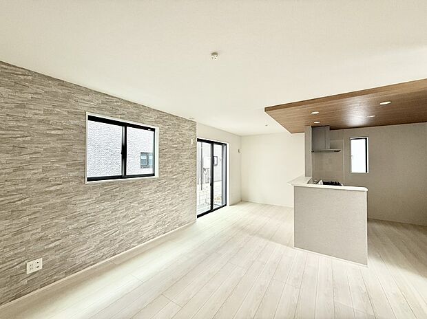 ■アクセントクロスがおしゃれなLDKです