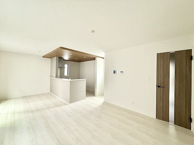 ■広々とした開放感あふれるリビングです