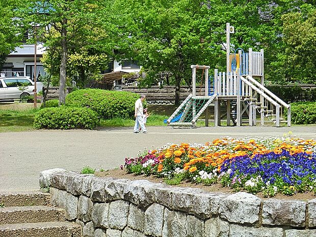 公園 300m さぎさか公園