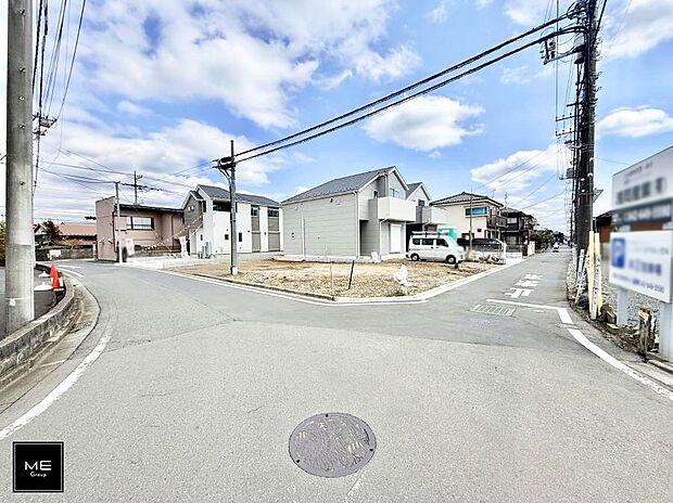 前面道路広々