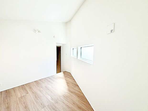 B号棟 ■落ち着いた雰囲気のお部屋で心が安らぐ空間
