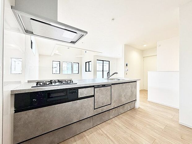 ■美味しい時間が生まれる、笑顔あふれるキッチン