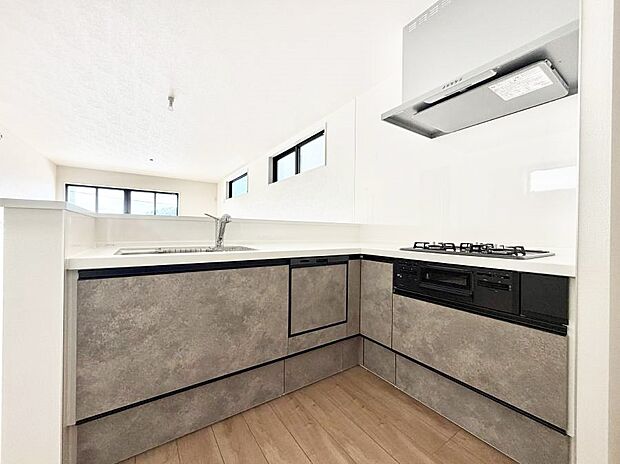 手早く作業ができるL型キッチン