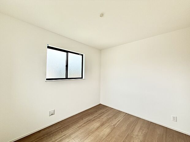 ■落ち着いた色合いのお部屋で穏やかな時間を楽しめます