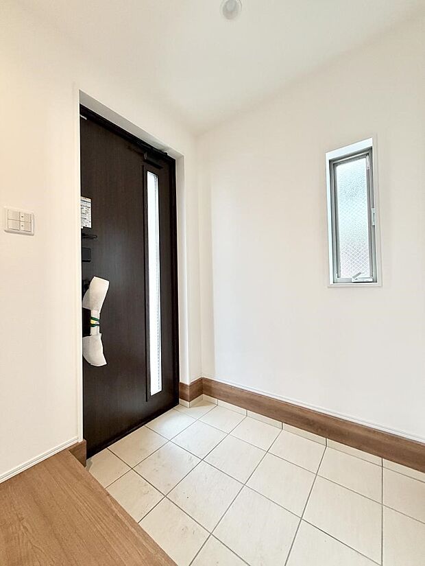 ■広々、綺麗な玄関でお客様をお出迎え!