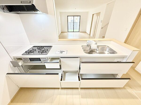 B号棟  ■料理がもっと楽しくなる、快適なキッチン空間