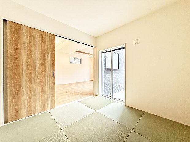 ■落ち着いた色合いのお部屋で穏やかな時間を楽しめます