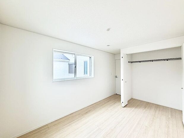 1号棟 ■窓の配置や通気性の良い設計で部屋の空気がこもらず、常に新鮮な空気が流れます