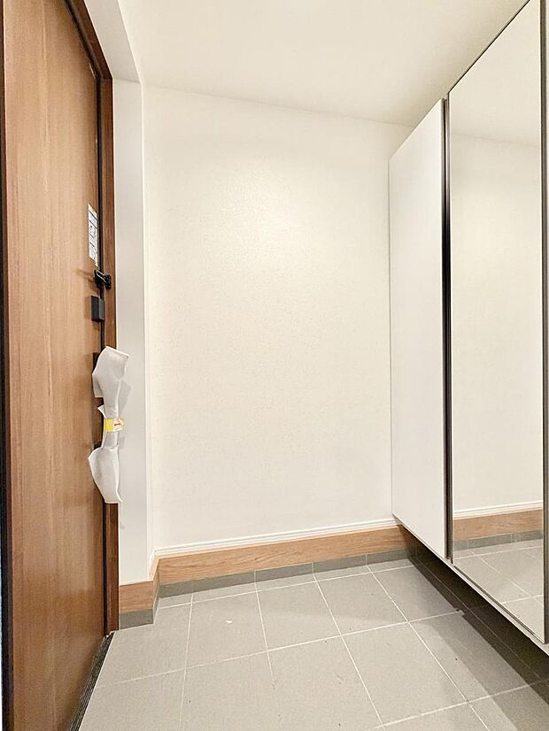 広々、綺麗な玄関でお客様をお出迎え!