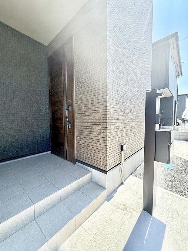 5号棟 ■ 帰るたびにホッとする、安心感のある佇まい