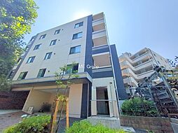 プレシス多摩永山レヴィエ