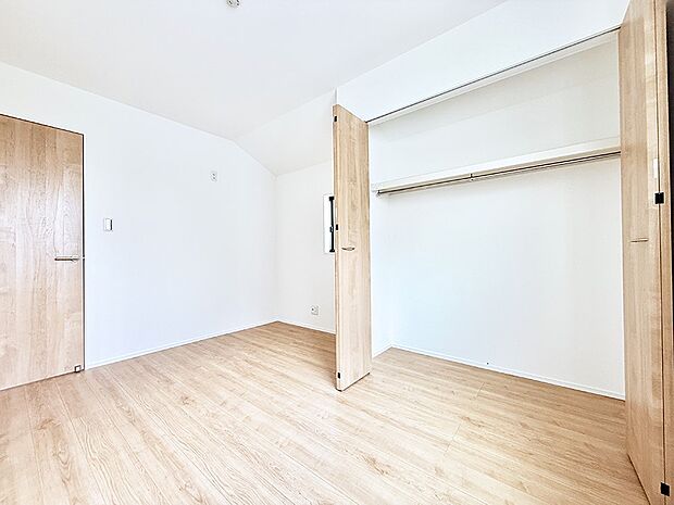 1号棟 ■落ち着いた雰囲気のお部屋で心が安らぐ空間