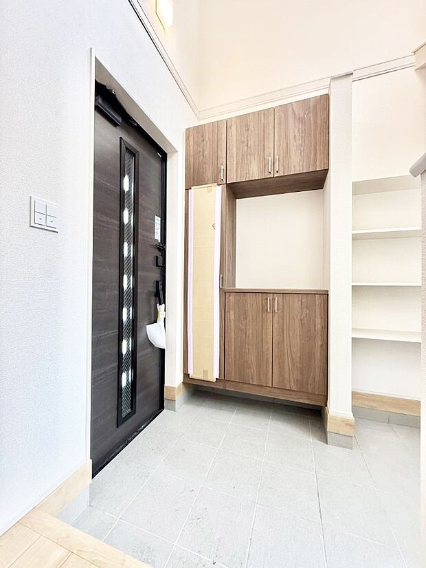 ■玄関はお家の顔！おしゃれな玄関でお客様をお迎え！