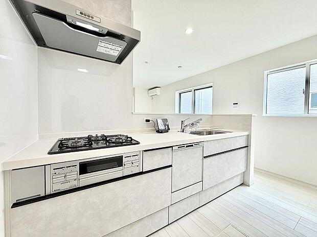 会話が深まる対面キッチン!家族との会話がはずみます