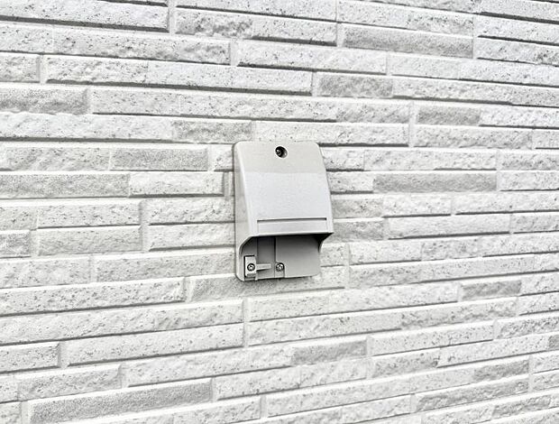 ■室内のコンセントから延長コードを引っ張る手間がなくなります。