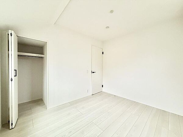 3号棟  ■自分だけのスペース どんなお部屋にするかとっても楽しみですね