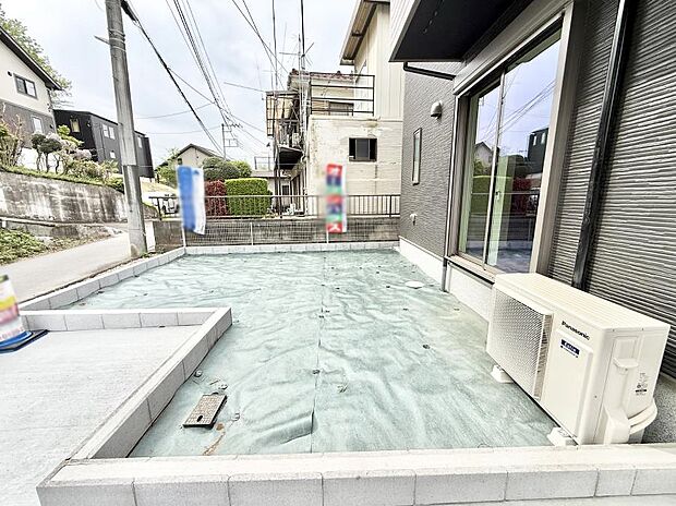 2号棟 ■暮らしに潤いを与える、緑が取り入れられた住まいです