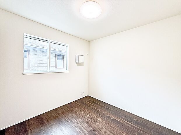 ■落ち着いた雰囲気のお部屋で心が安らぐ空間