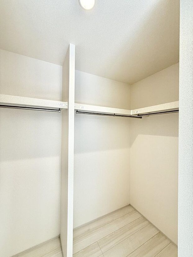 2号棟  ■WIC付きで衣類も荷物もまとめて収納