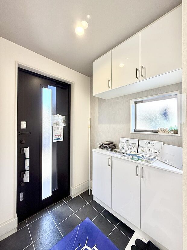 ■ シンプルで美しく、快適な暮らしの入り口