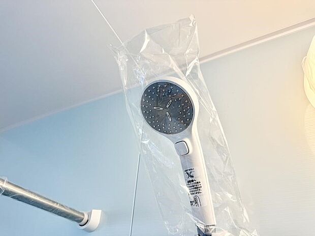 ■手元で簡単に止水できるため、水の無駄遣いを減らすことができます。