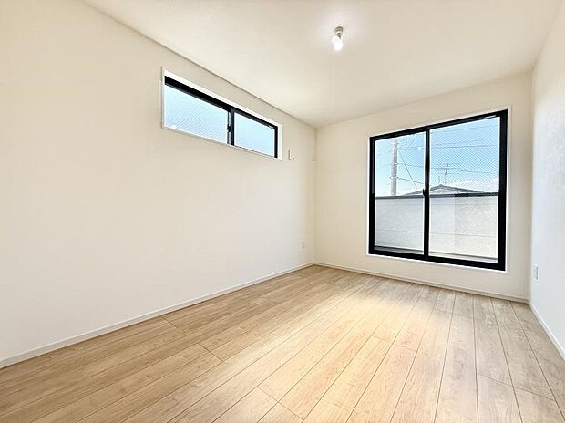 ■落ち着いた色合いのお部屋で穏やかな時間を楽しめます