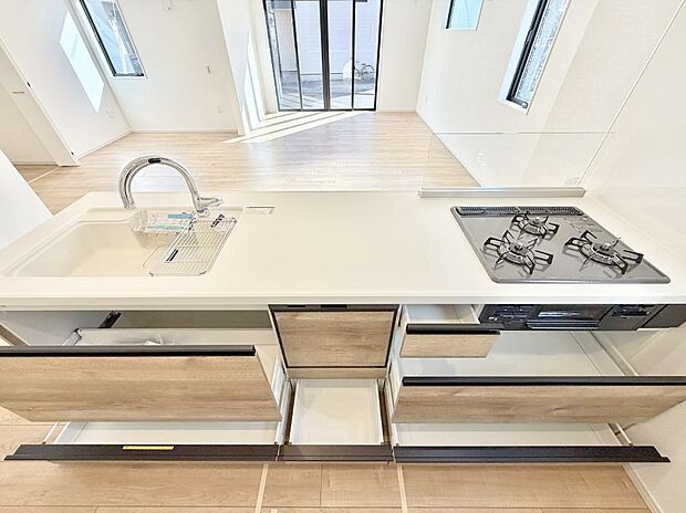 ■料理がもっと楽しくなる、快適なキッチン空間